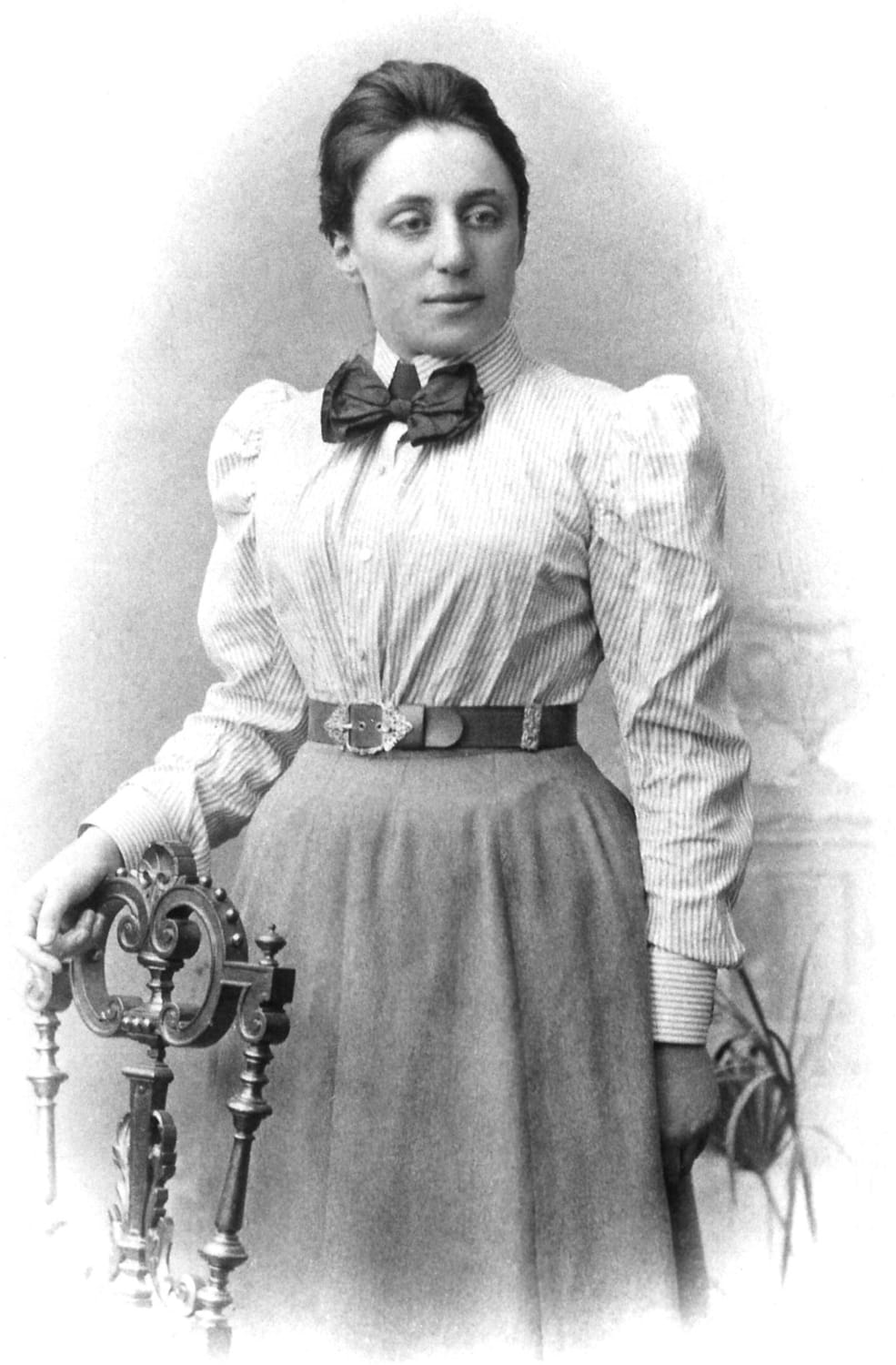 Porträtfoto der Emmy Noether