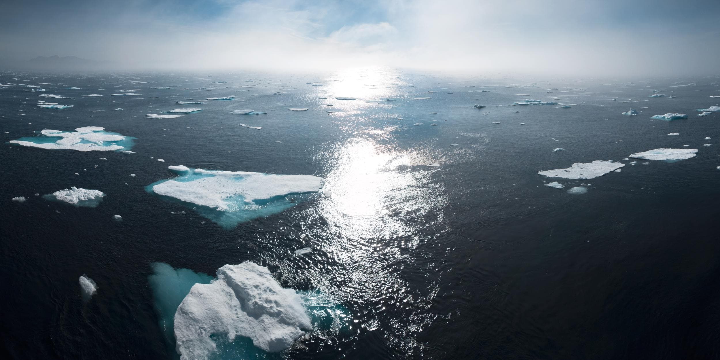 Klimawandel wird durch schmelzendes Eis verdeutlicht
