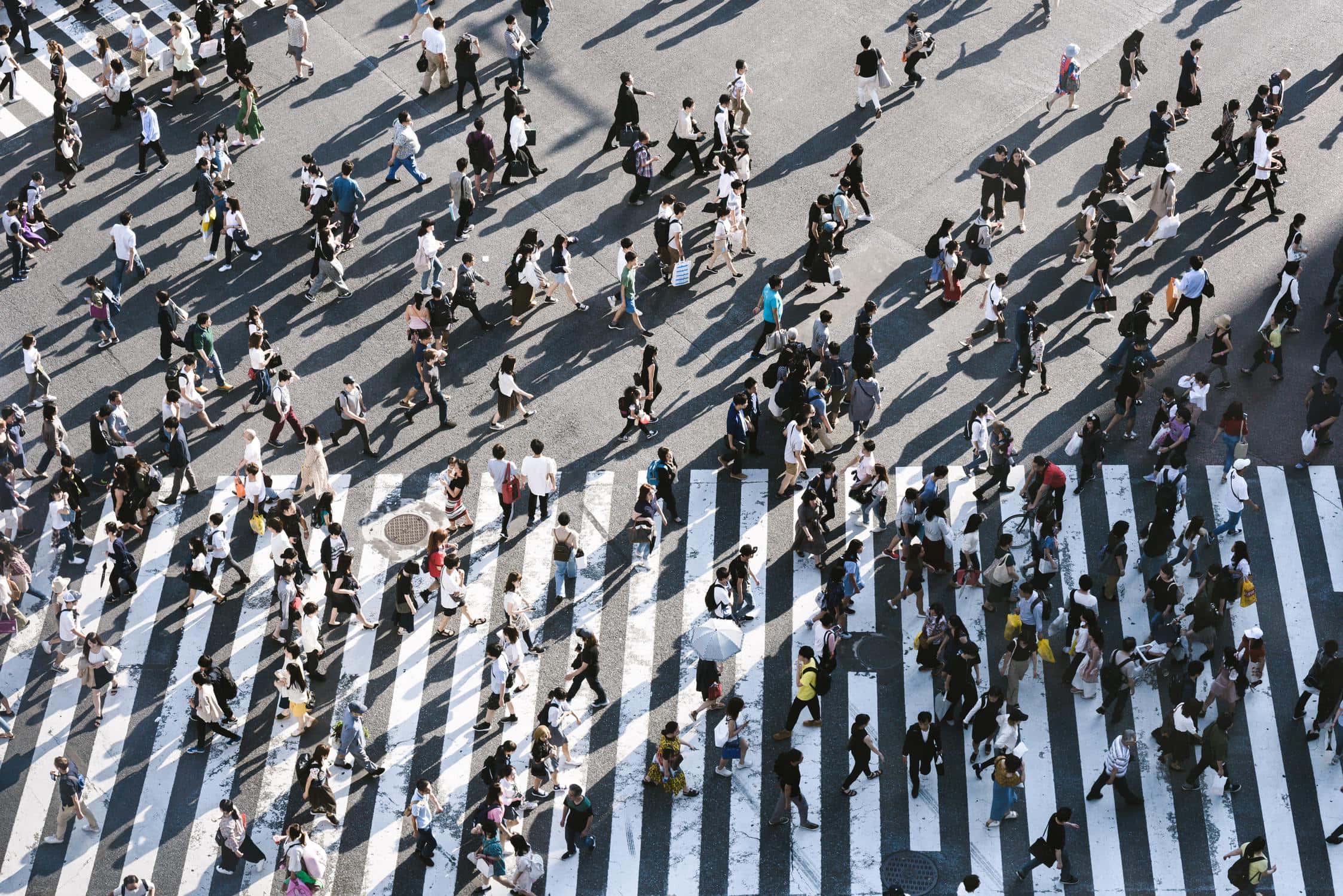 Viele Menschen auf der Straße