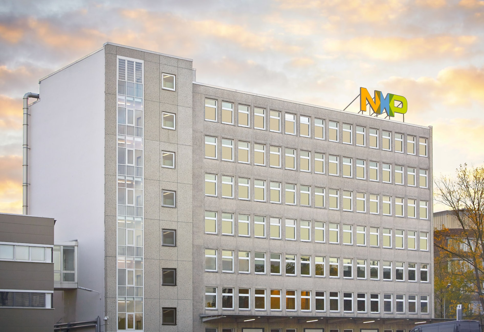 Firmengebäude NXP von außen
